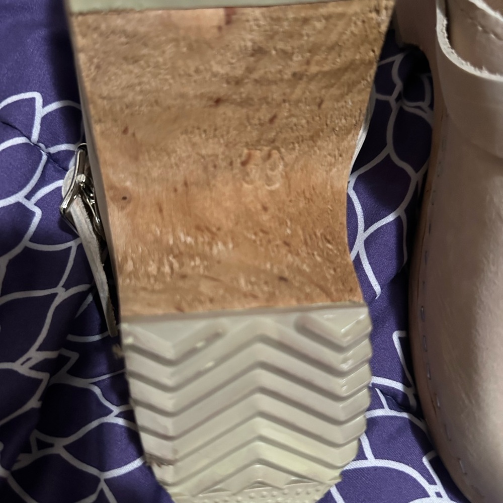 MIA clogs - Picture 2 of 5